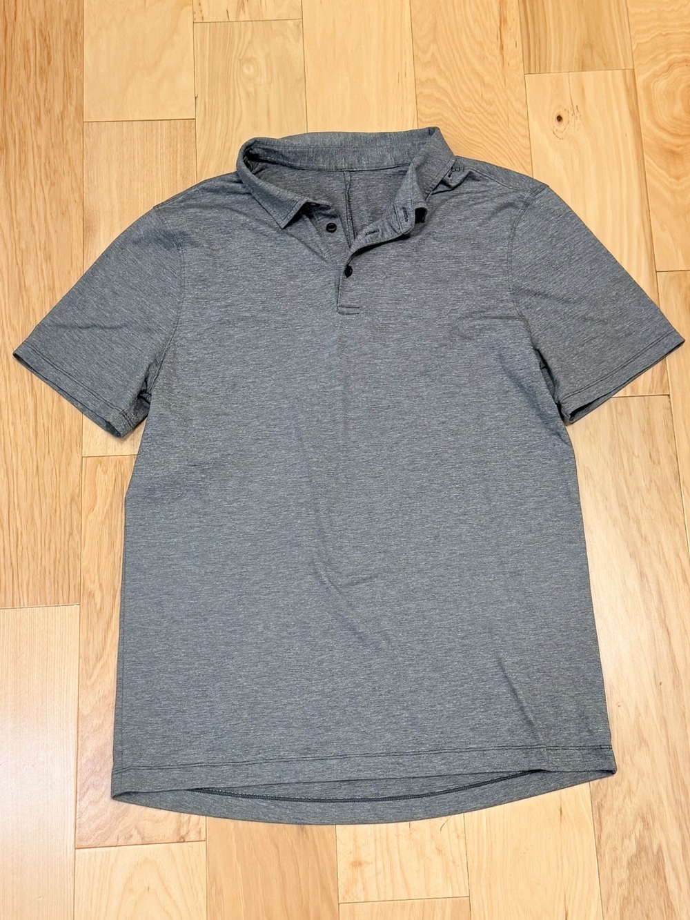 LIKE NEW Lululemon Men’s Evolution Short Sleeve Polo Shirt